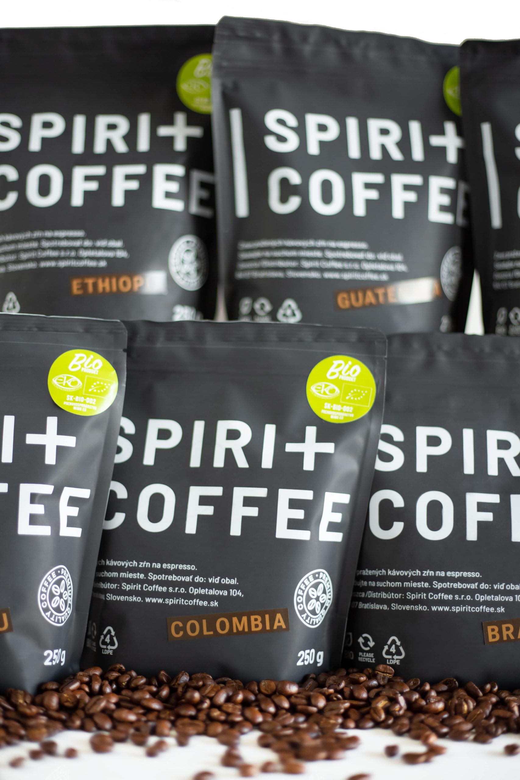 Zrnková organická káva Spirit Coffee